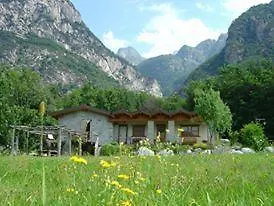 Séjour à la ferme Agriturismo Val Codera Verceia
